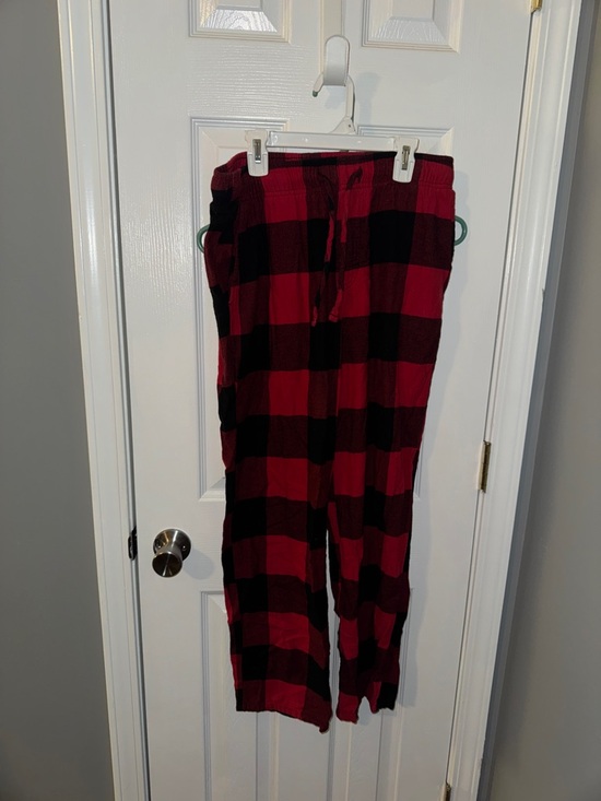 Old Navy Pants - Old Navy Red and Black Buffalo Plaid Lounge Pants